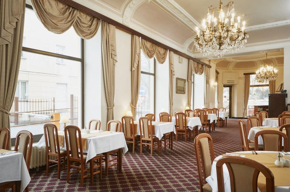 Orea Place Marienbad Экстерьер фото